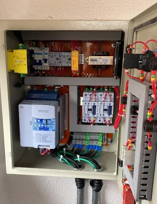 Imagem ilustrativa de Empresa manutenção eletrica