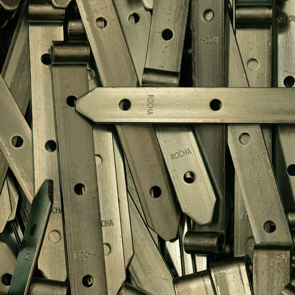 Dobradiças para portões-porteiras