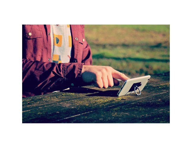 Georges. Suporte Para Celular Em Abs